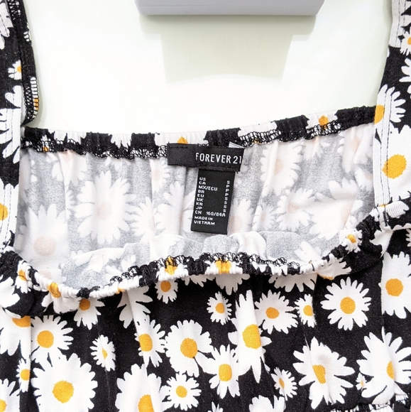 Forever 21 Floral Print Square Neck Top - Picture 7 of 8